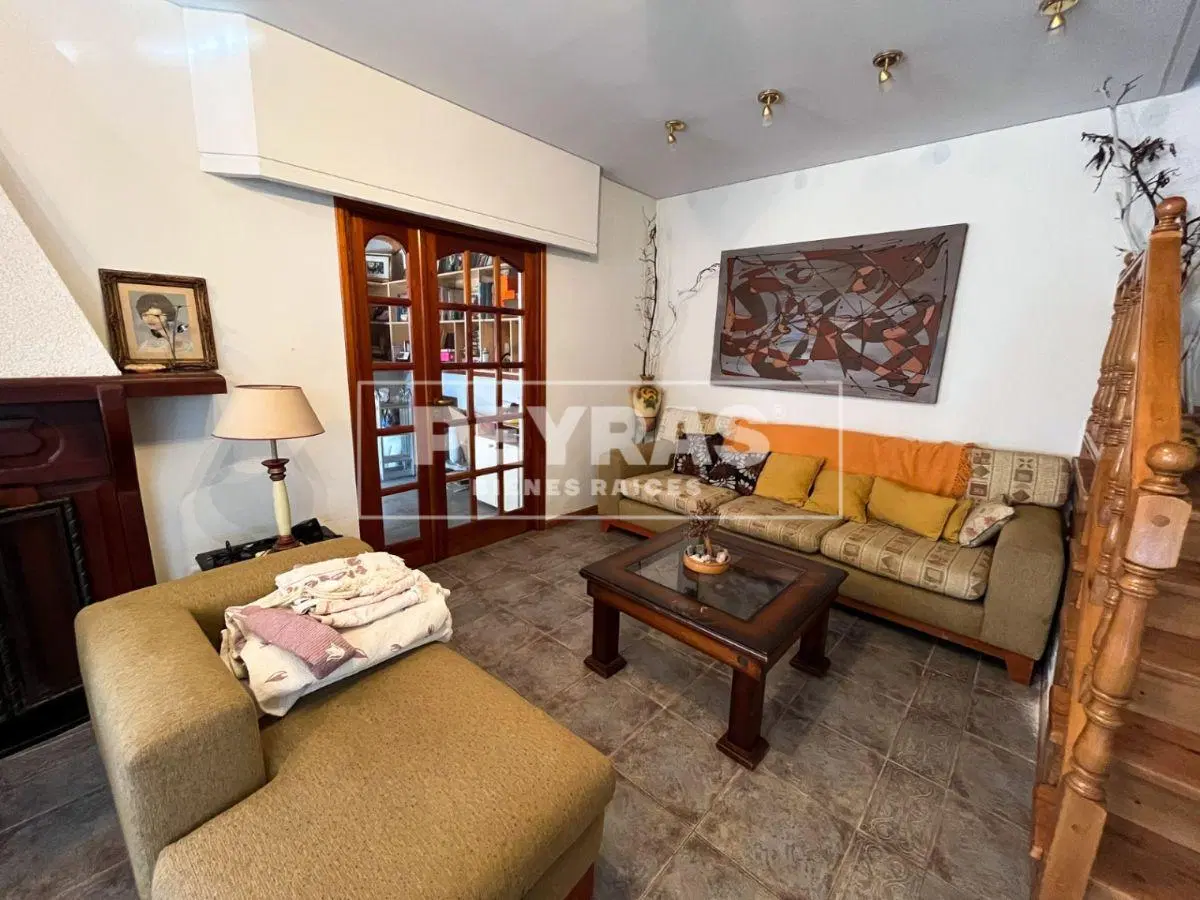 Casa 5 Ambientes en La Martona - Financiación y Permuta / Parte de Pago 2