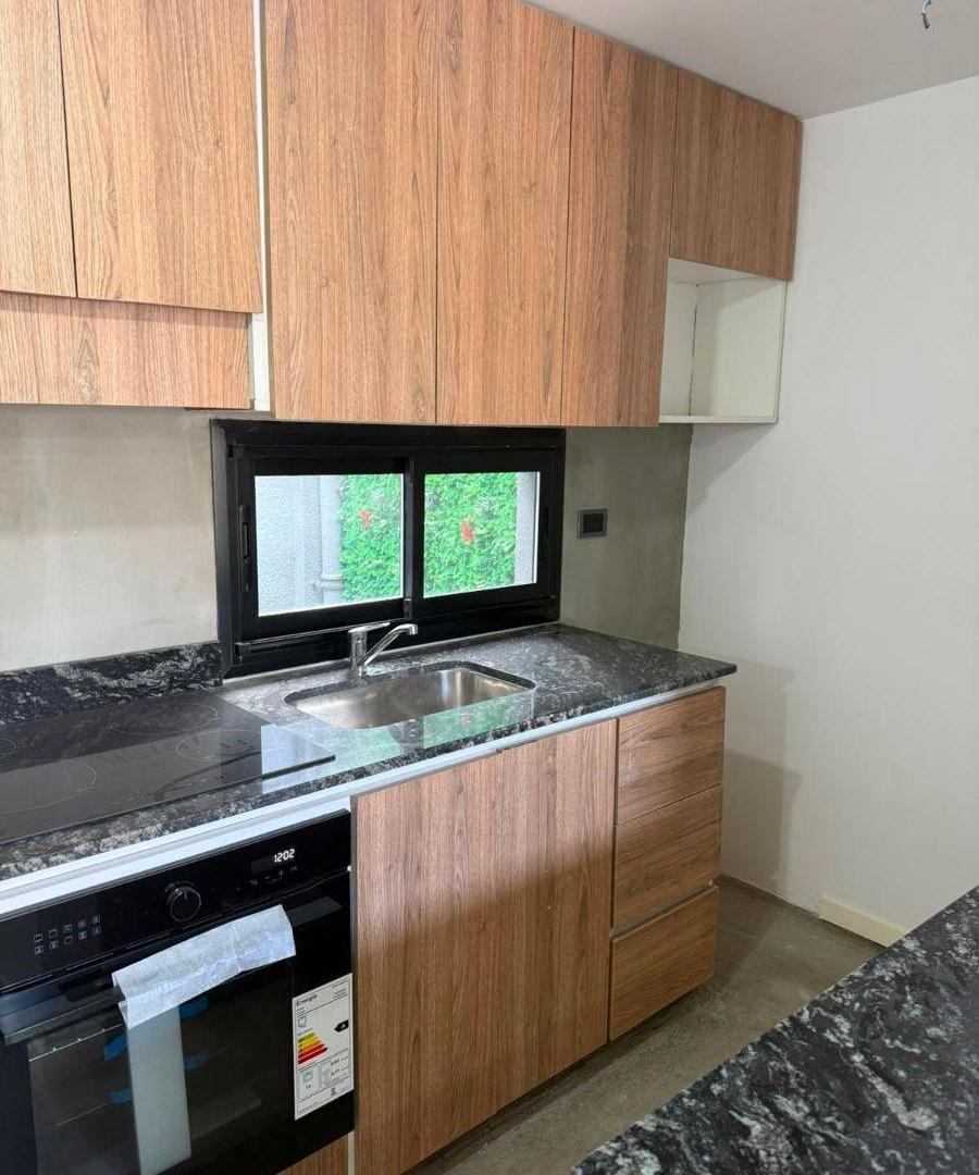 Foto de Departamento en alquiler en Lanús Oeste, imagen 1