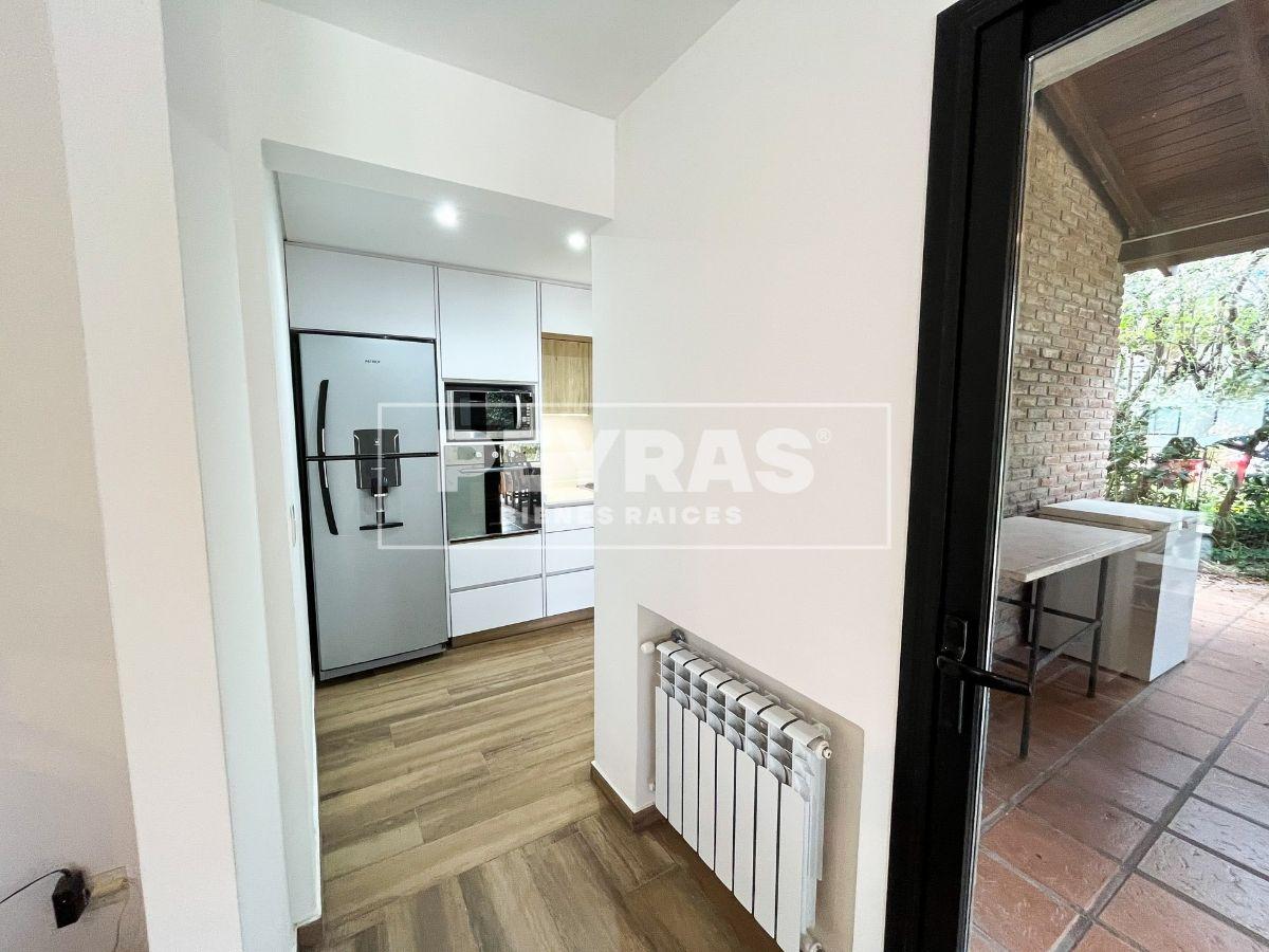 Foto de Casa 6 Ambientes 5 Dormitorios Refaccionada a Nueva en Club de Campo La, imagen 5