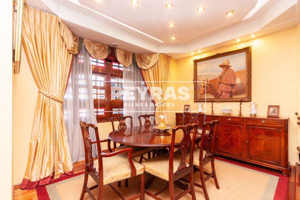 Foto de Única Casa tipo Chalet en Lanús Este. 4 Ambientes. Materiales de Primer, imagen 4