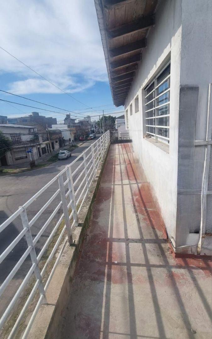 Foto de DEPARTAMENTO 3 AMBIENTES ALQUILER LA TABLADA, imagen 1