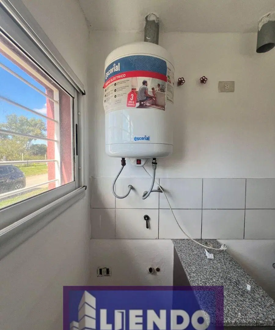 ALQUILER – CASA EN SAN IGNACIO DE HORIZONTE 4