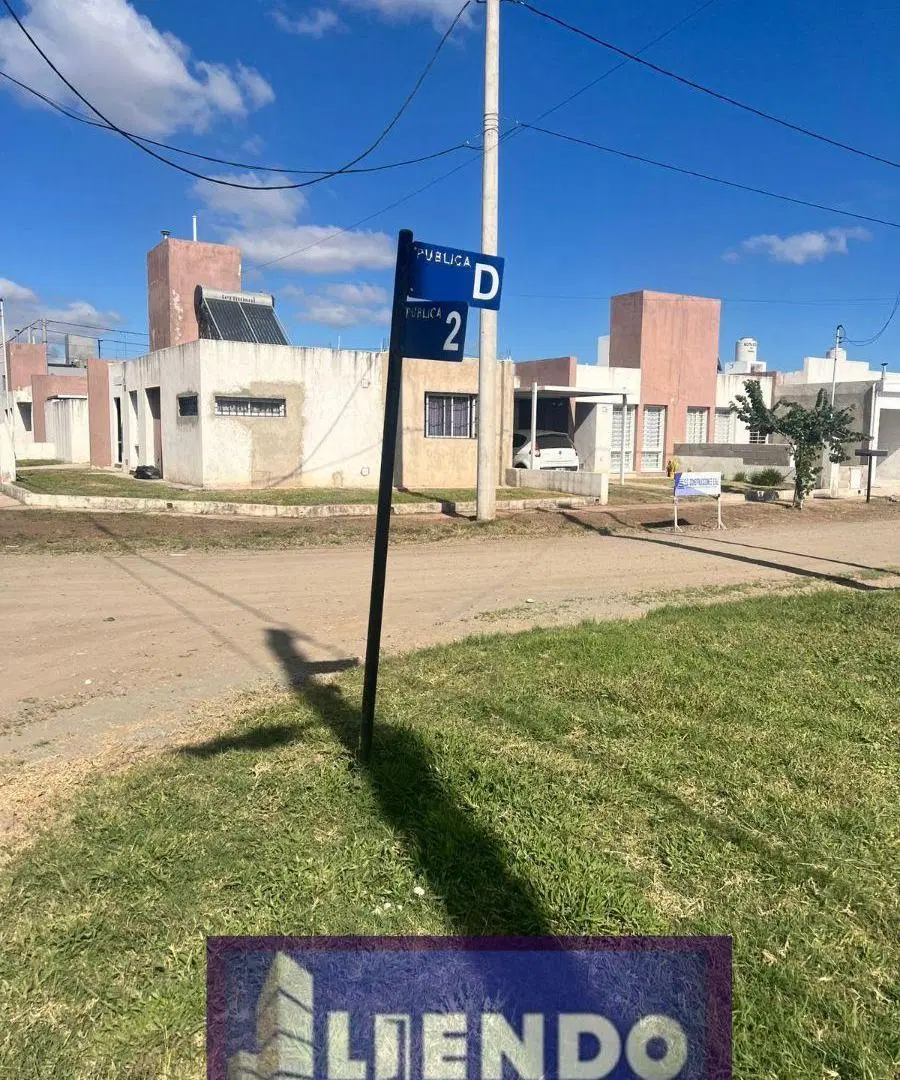 ALQUILER – CASA EN SAN IGNACIO DE HORIZONTE 2