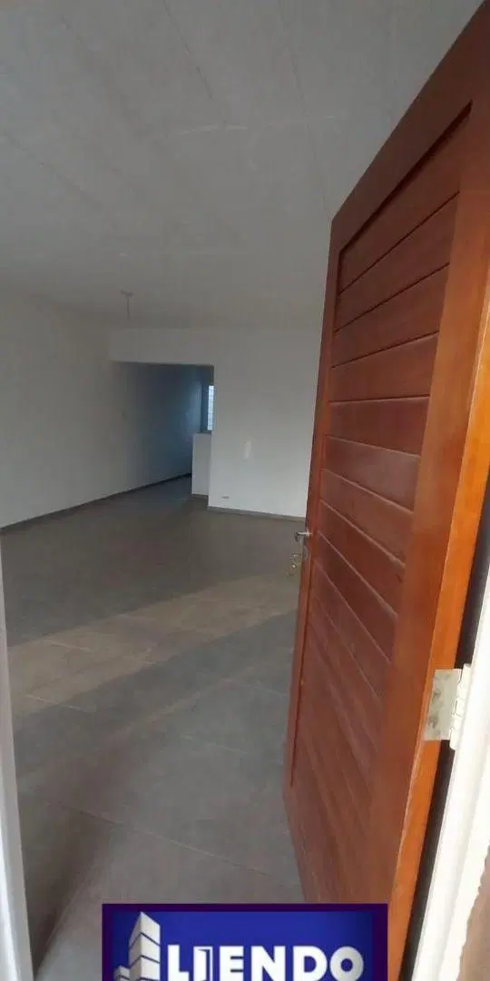 CASA EN ALQUILER – B° UNIVERSITARIO DE HORIZONTE 5