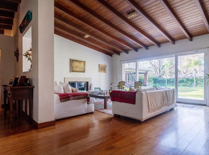 Casa en  Barrio Jockey Golf - Lomas de San Isidro 1