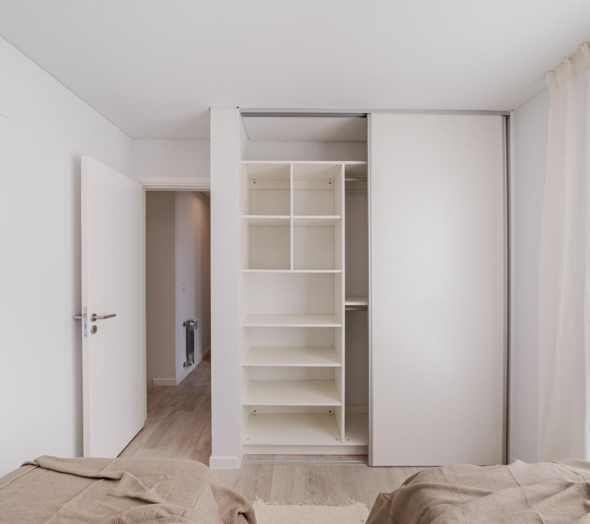 Venta Casa Duplex 3 Dorm. con Cochera Barrio Poeta Lugones 5