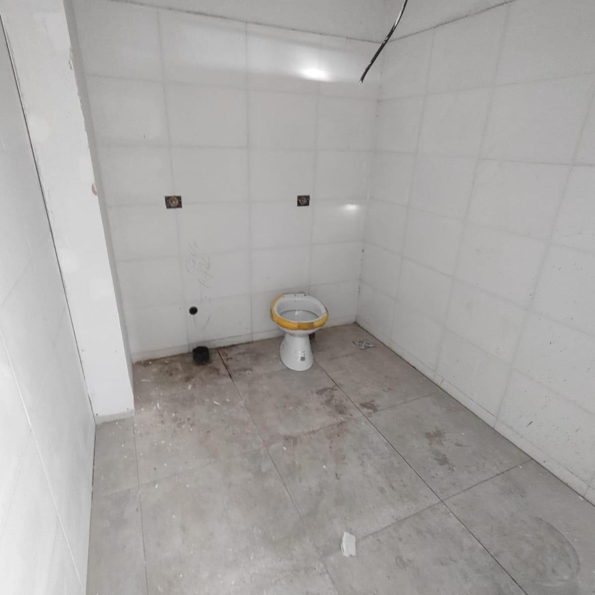 Foto de ALQUILER LOCAL PLANTA ALTA COMERCIAL VALLE ESCONDIDO, imagen 2