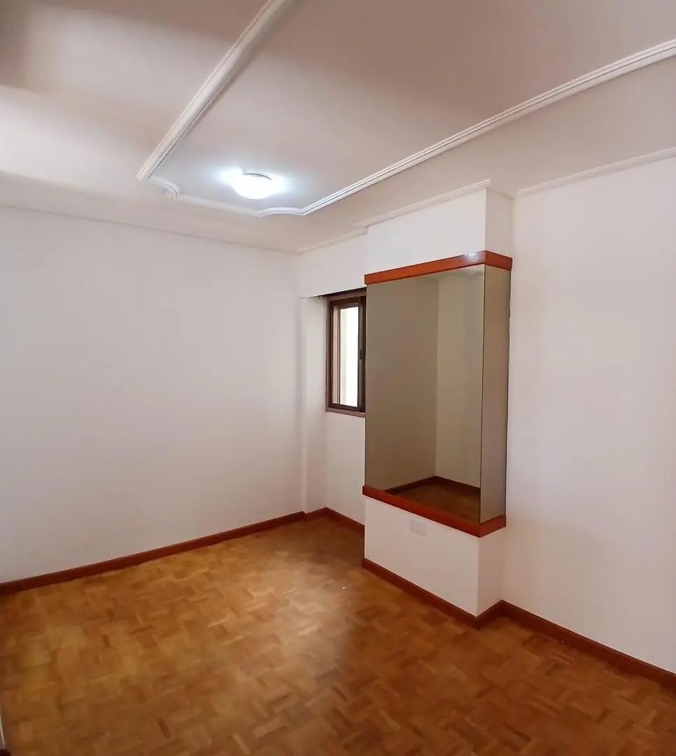 Gran Oportunidad! Triplex en venta en Nueva Córdoba 3
