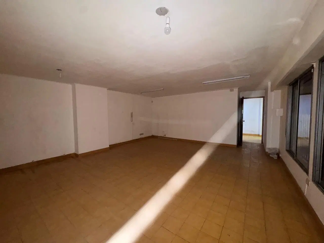 ALQUILO OFICINA - DEPOSITO 30m2 NUEVA CORDOBA 2