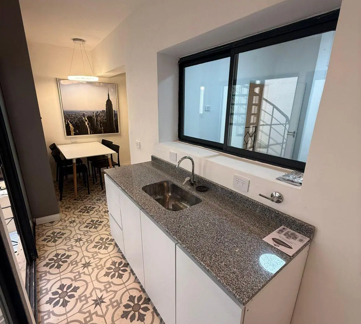 ALQUILER DPTO 2 DORM CON TERRAZA PROPIA Y SIN EXPENSAS - A TRES CUADRAS DE PLAZA ESPAÑA 2
