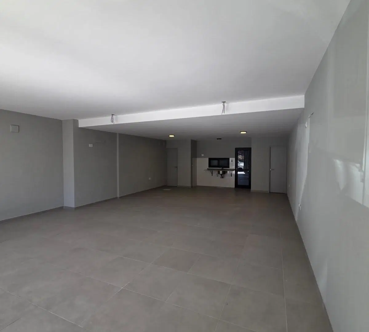 Local en venta - A estrenar - En b Gral. Paz. 2