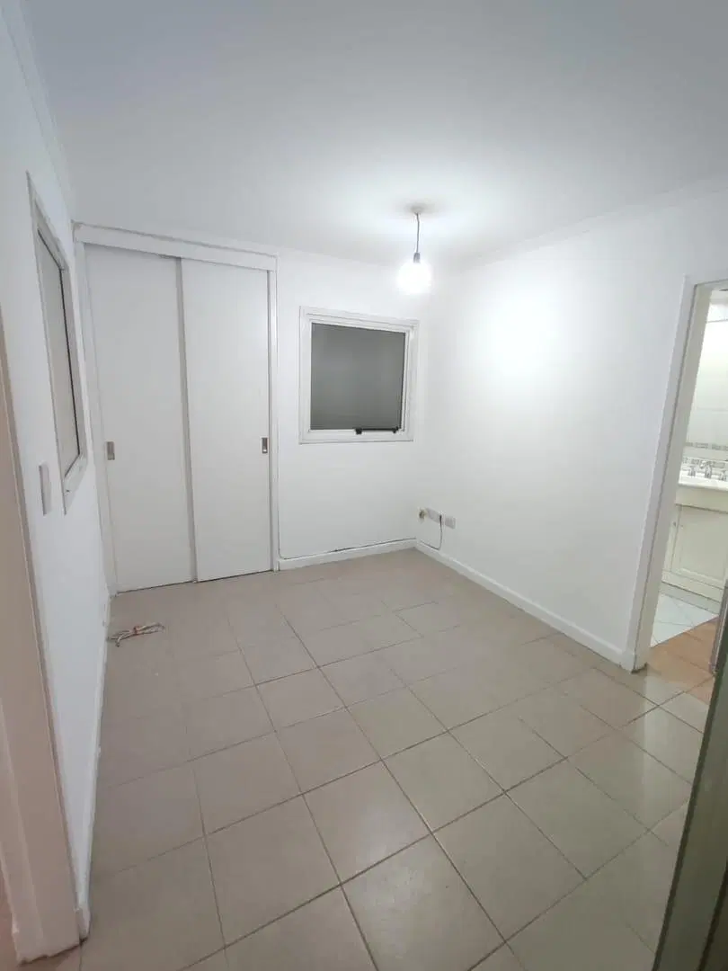 ALQ DEPTO 1 DORMITORIO CON ESCRITORIO A POCAS CUADRAS DE PLAZA ESPAÑA 3