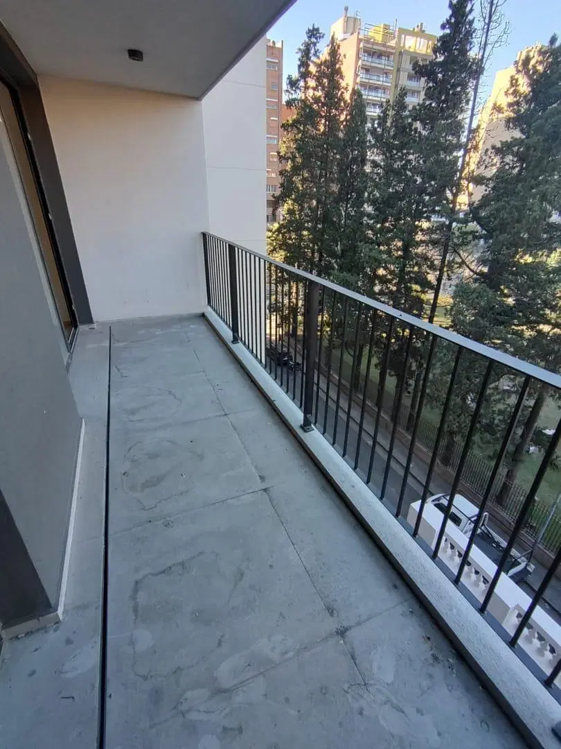 VENTA DE DEPARTAMENTO 1 DORMITORIO, UBICADO FRENTE AL PALACIO FERREYRA. 8