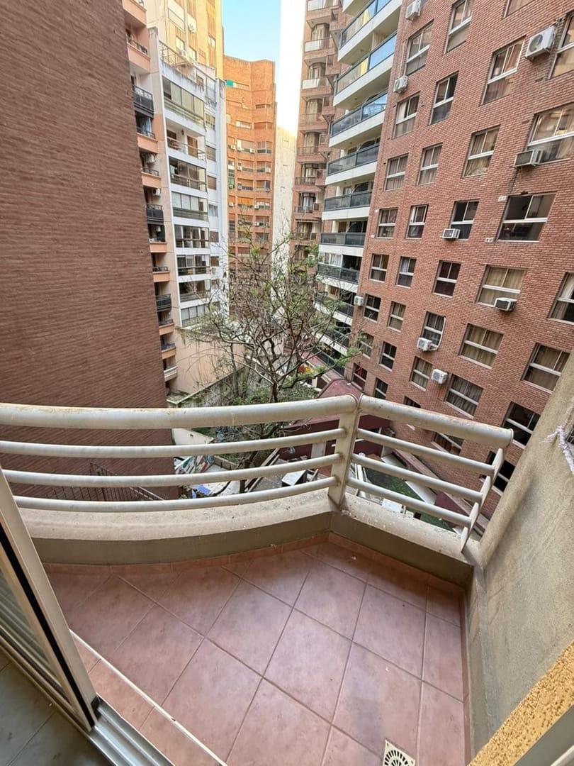 Foto de ALQUILER DPTO 1 DORM - A MEDIA CUADRA DEL PARQUE SARMIENTO, imagen 5