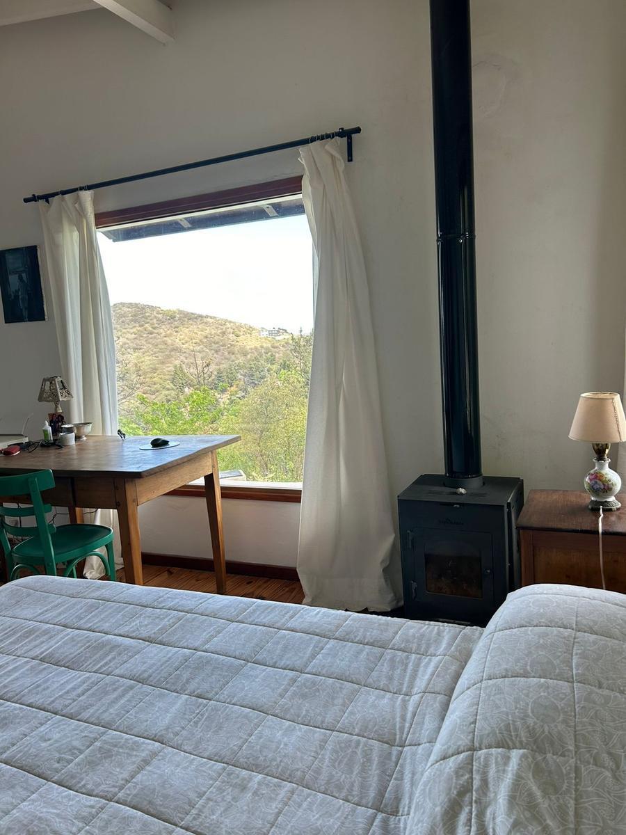 Casa en Venta con Gran Vista Abiera en La Cumbre 2