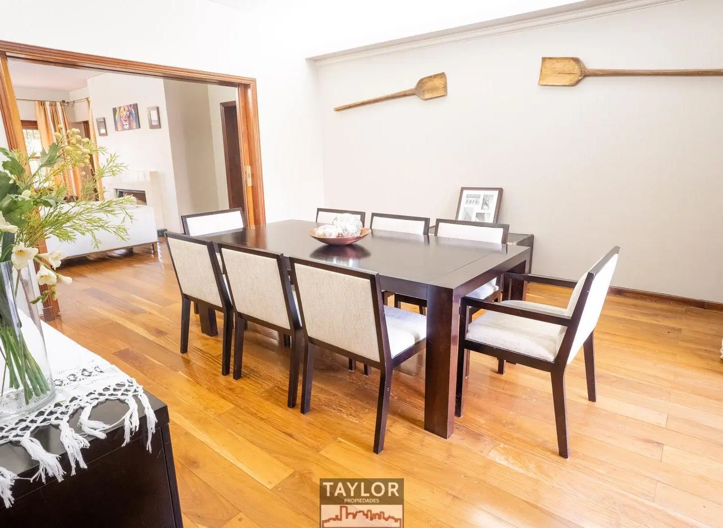 Excelente casa en venta en la mejor zona de Martinez 8