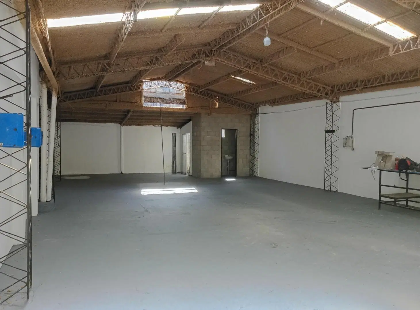Galpon + Vivienda en Beccar 4