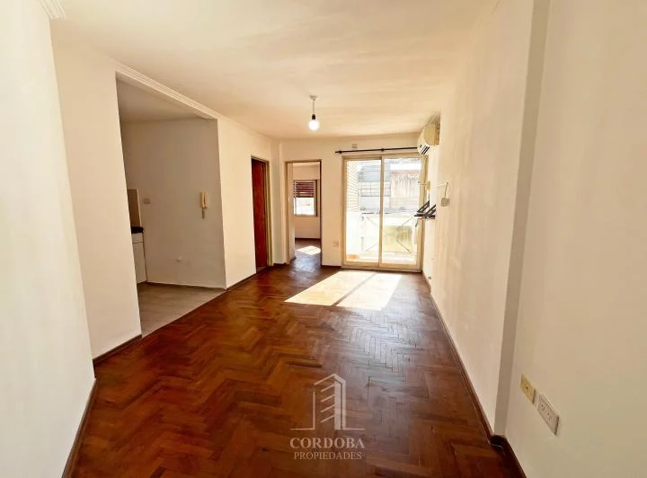 CHACABUCO - NUEVA CORDOBA - EXCELENTE UBICACION - C/BALCON 2