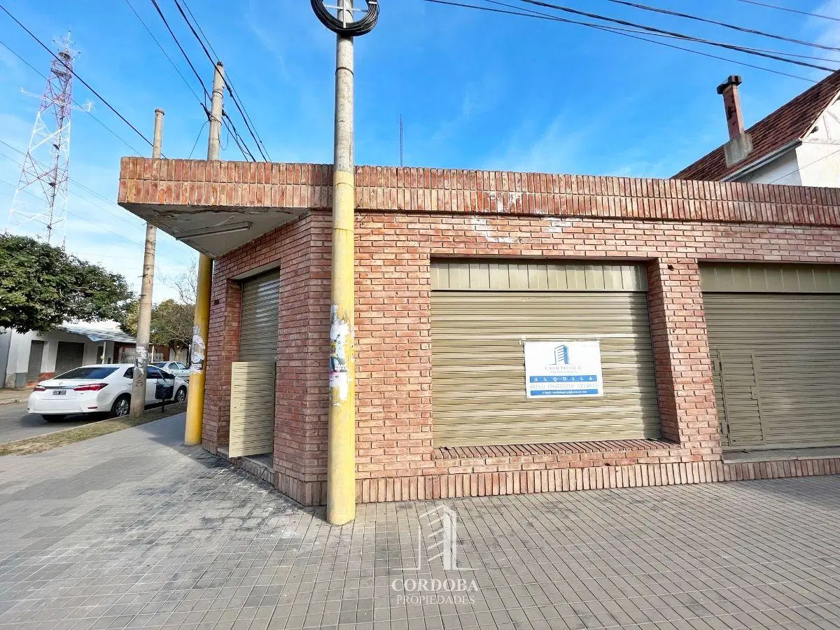 LOCAL ESQUINA - ALTAMIRA - GRAN VISIBILIDAD - FRENTE VIDRIADO - IMPUESTOS COMPARTIDOS - SIN EXPENSAS 3