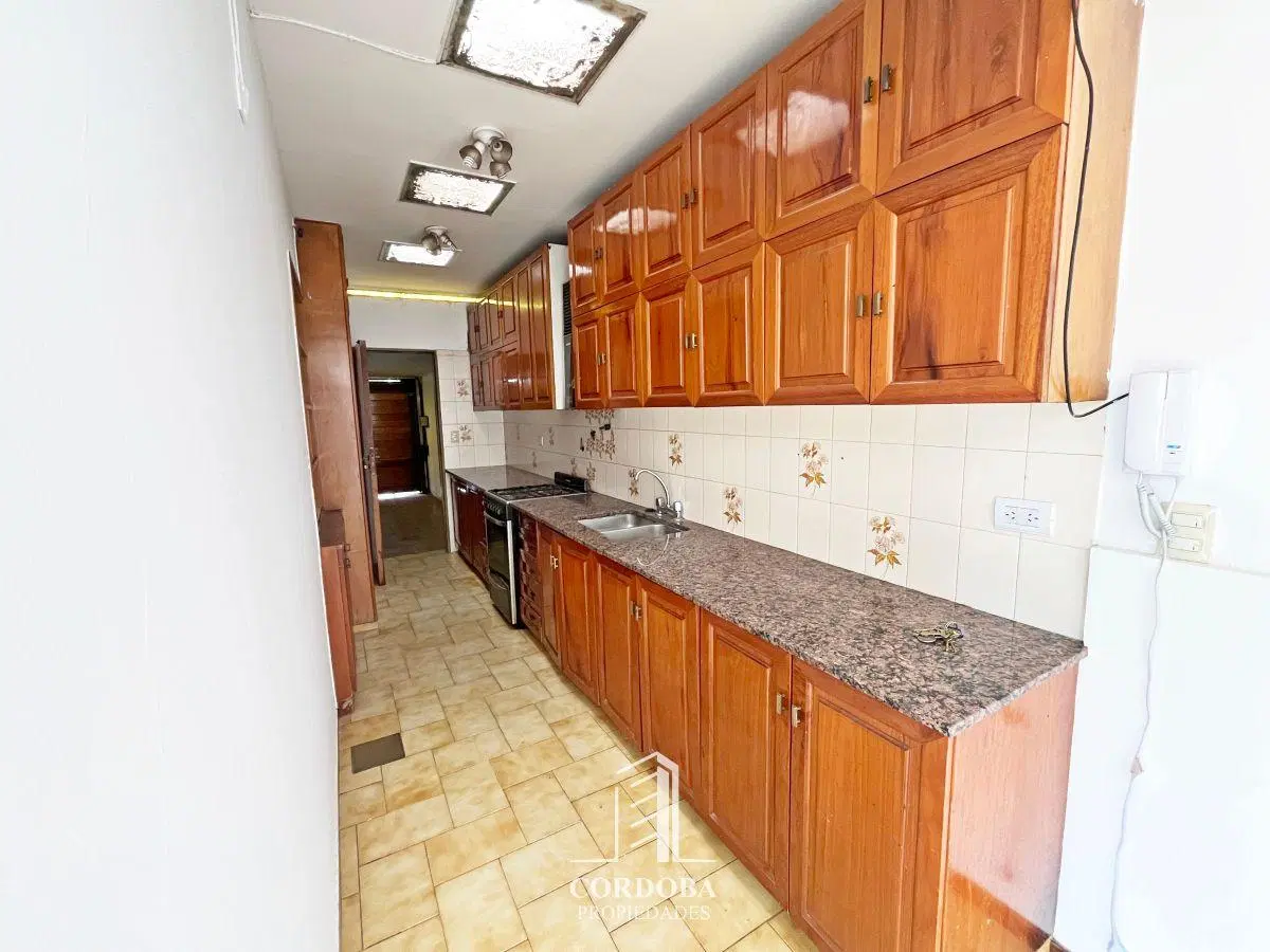 APTA CREDITO - AMPLIA - 3 DOR 3 BAÑ - ALTAMIRA - PATIO - EXCELENTE ESTADO - IDEAL PARA FAMILIAS 4