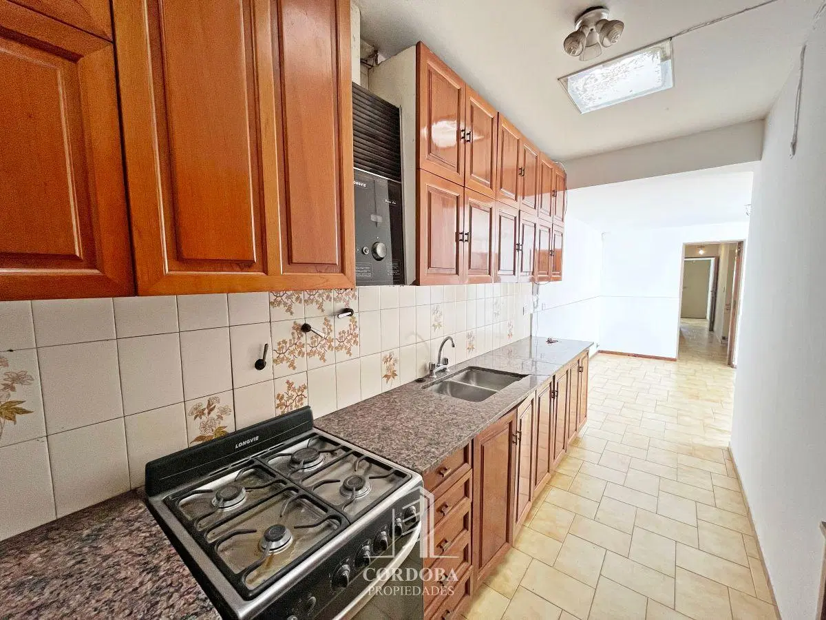 APTA CREDITO - AMPLIA - 3 DOR 3 BAÑ - ALTAMIRA - PATIO - EXCELENTE ESTADO - IDEAL PARA FAMILIAS 5