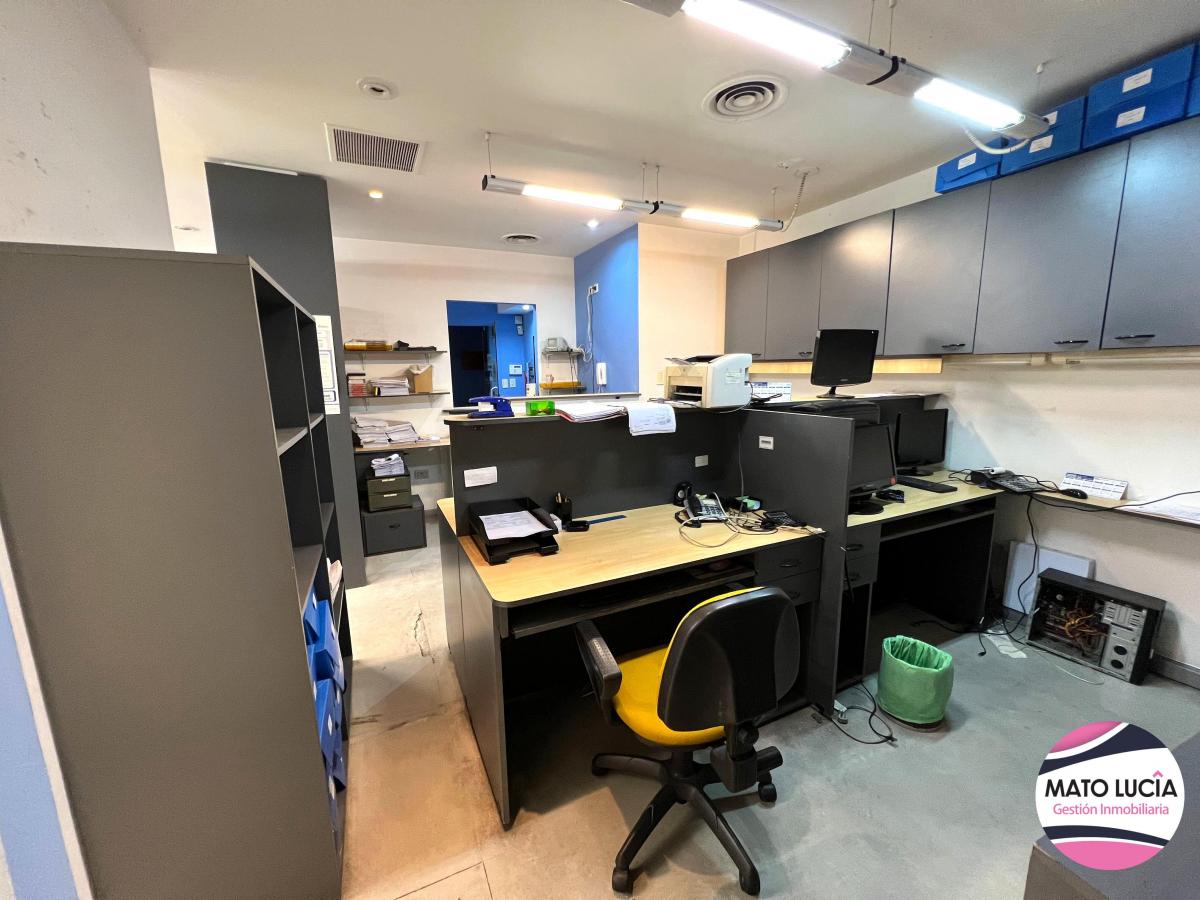 VENTA OFICINA - SAN NICOLAS - 130 M2 - ESTRATEGICA UBICACION