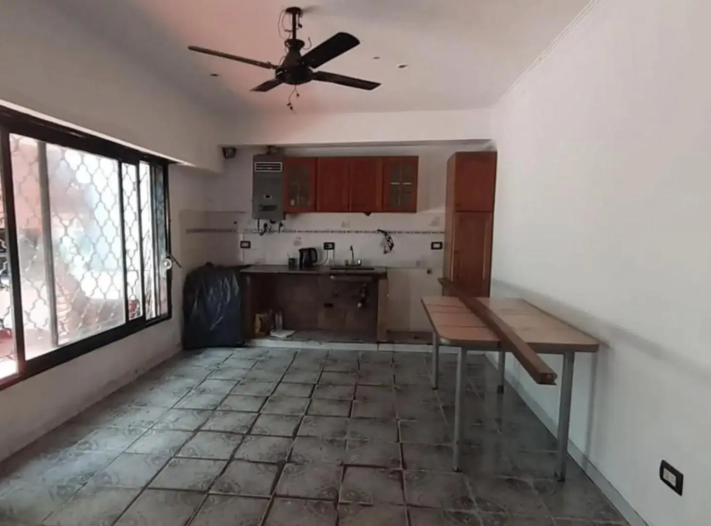 3 AMBIENTES EN PLANTA ALTA + GALPON EN PLANTA BAJA - 4
