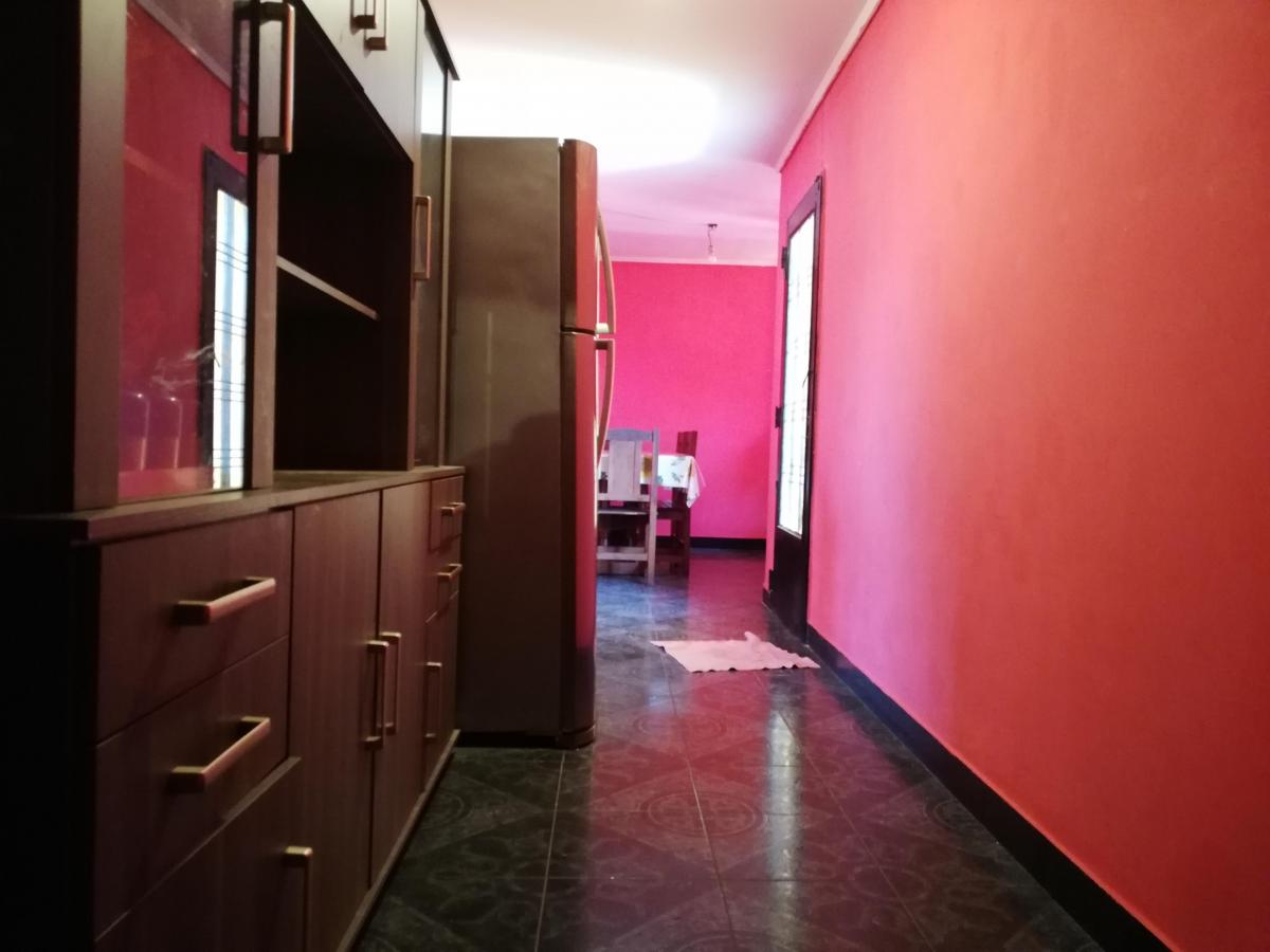 Chalet Desarrollado en 2 Plantas a 400 m de Av Espora 2