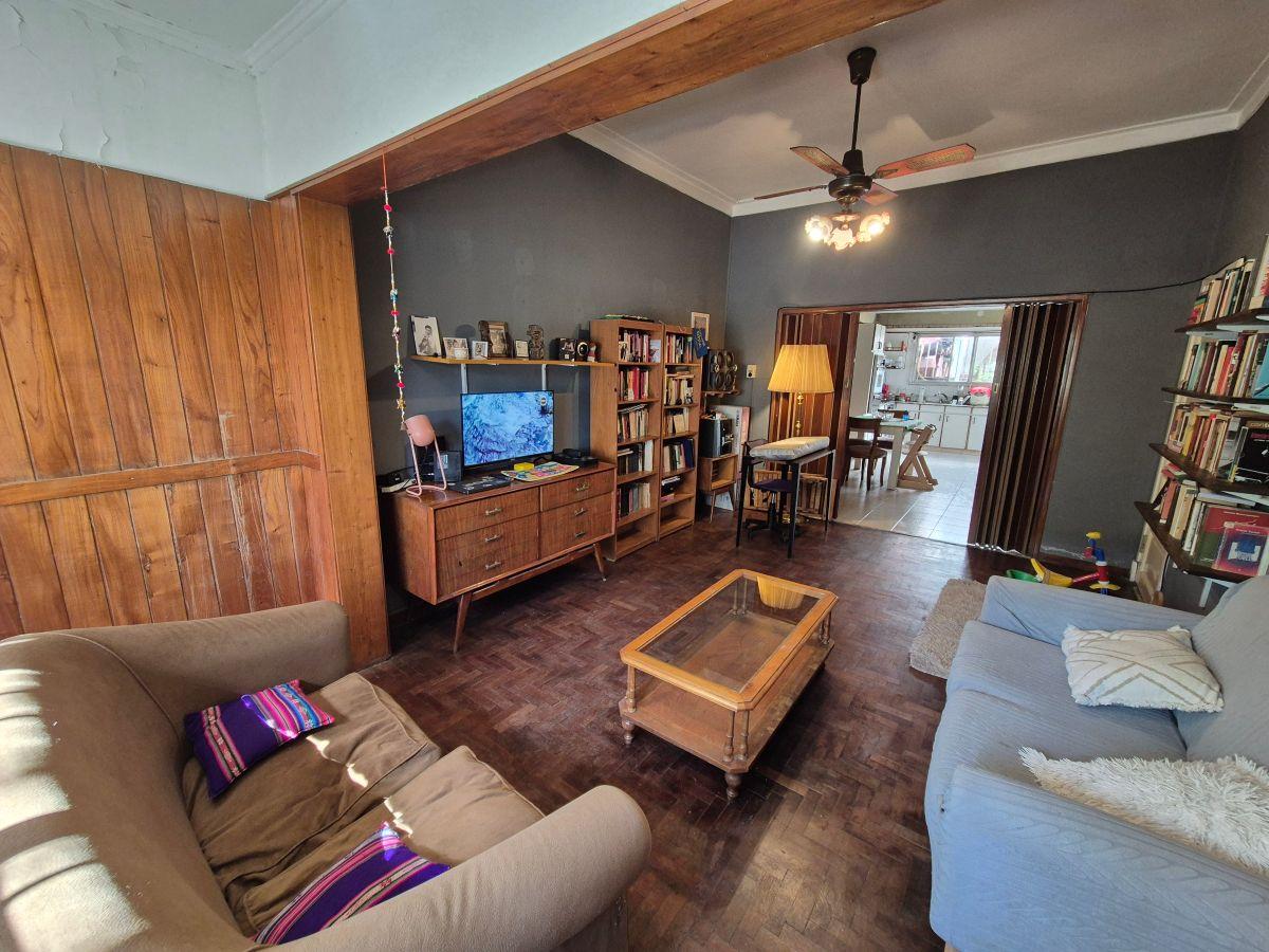 Foto de CHALET A 400 MTS DE PLAZA BROWN, imagen 4