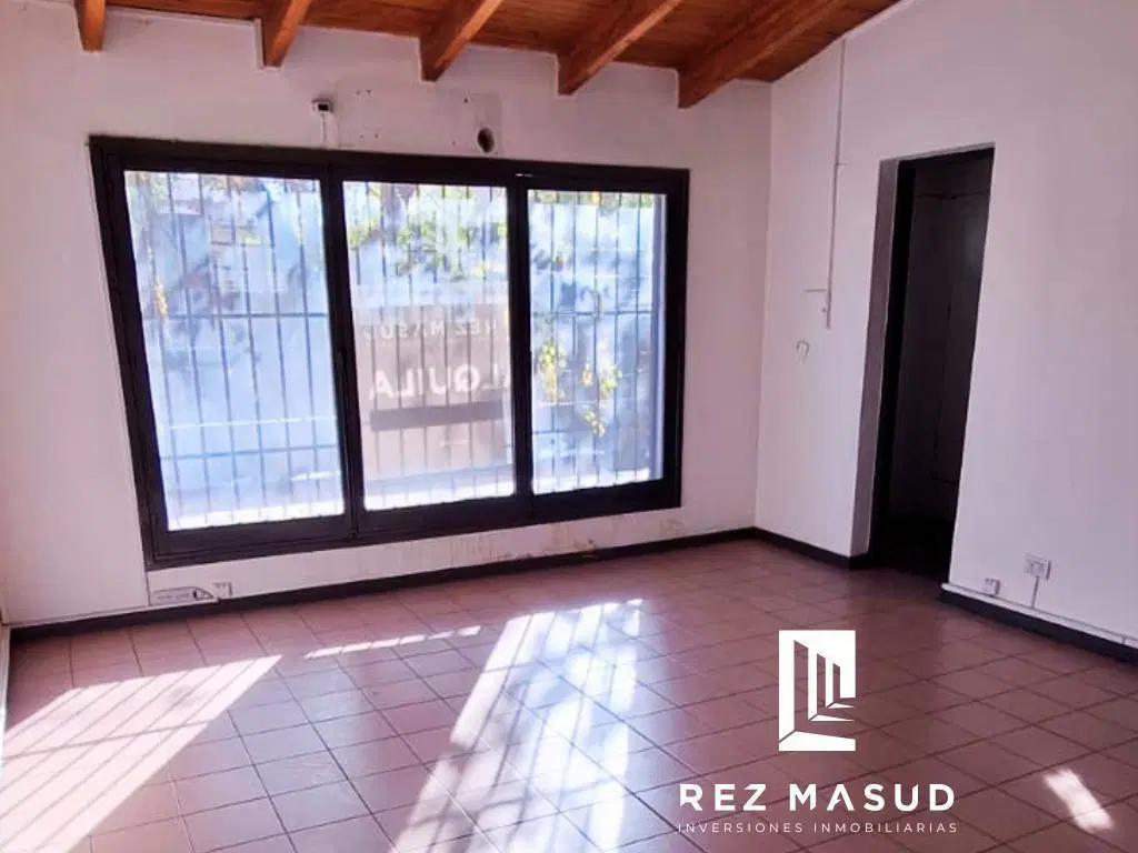 2 Oficinas en alquiler Av. Sarmiento y Belgrano 8