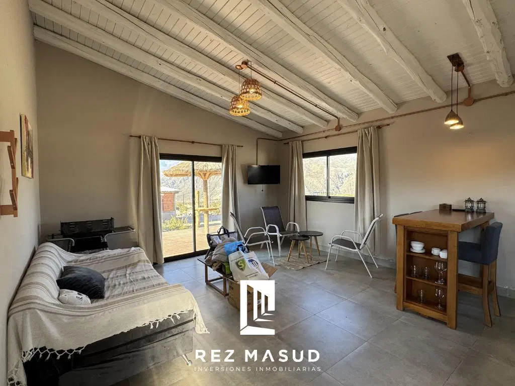 Cabañas en venta en Potrerillos 2