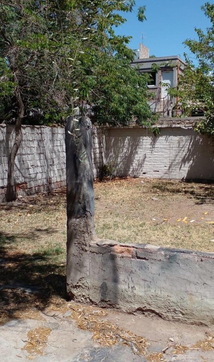 Vende Casa en Calle Avellaneda Valor Terreno 630 m 5