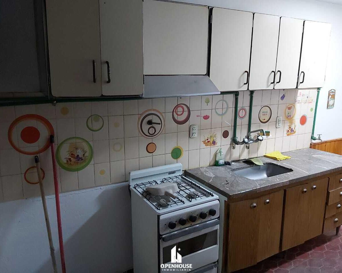 Openhouse Vende Departamento en Calle Portugal del B° Santa Ana. 3