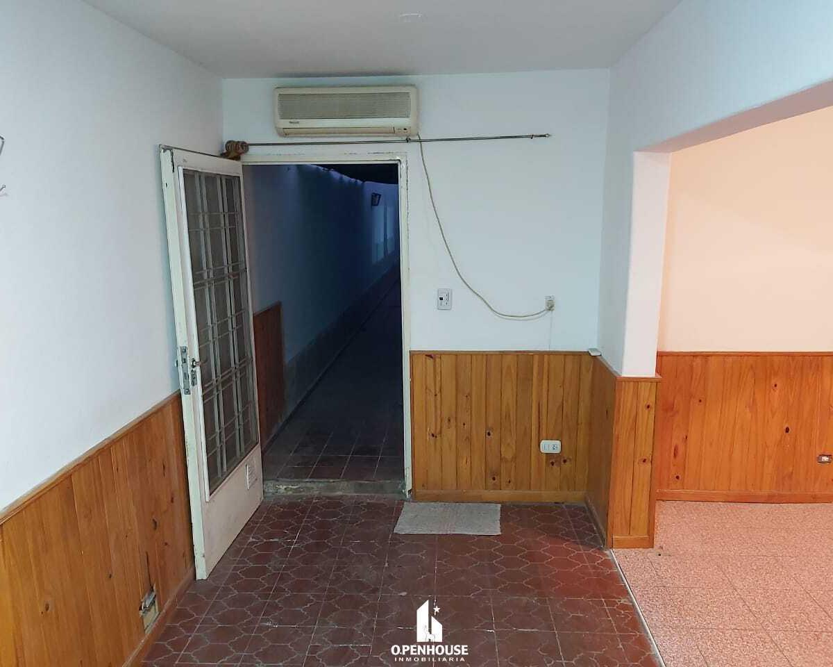 Openhouse Vende Departamento en Calle Portugal del B° Santa Ana. 4