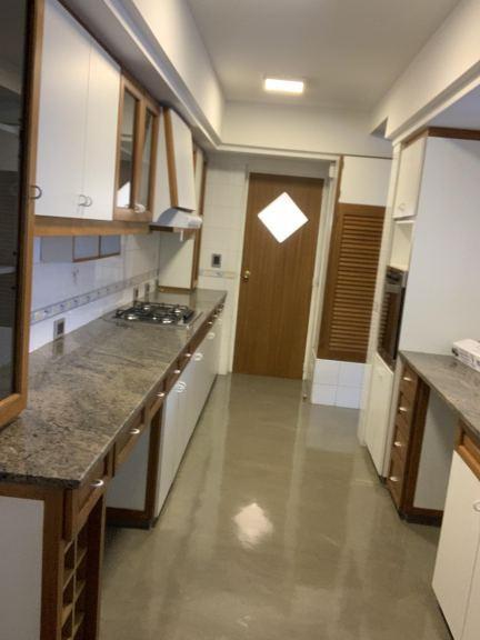 Openhouse Vende Departamento en La Calle Emilio Civit, en El Edif. El Torreon. 5