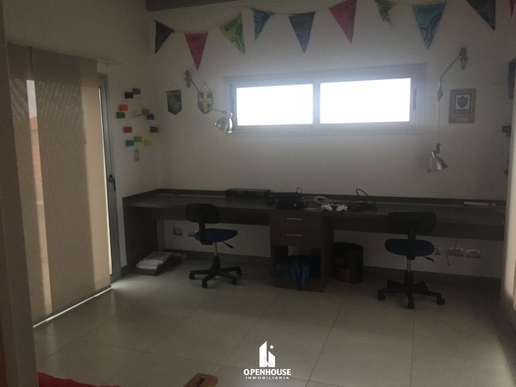 Openhouse Vende Fabulosa Propiedad en Barrio Privado "Dalvian". 5