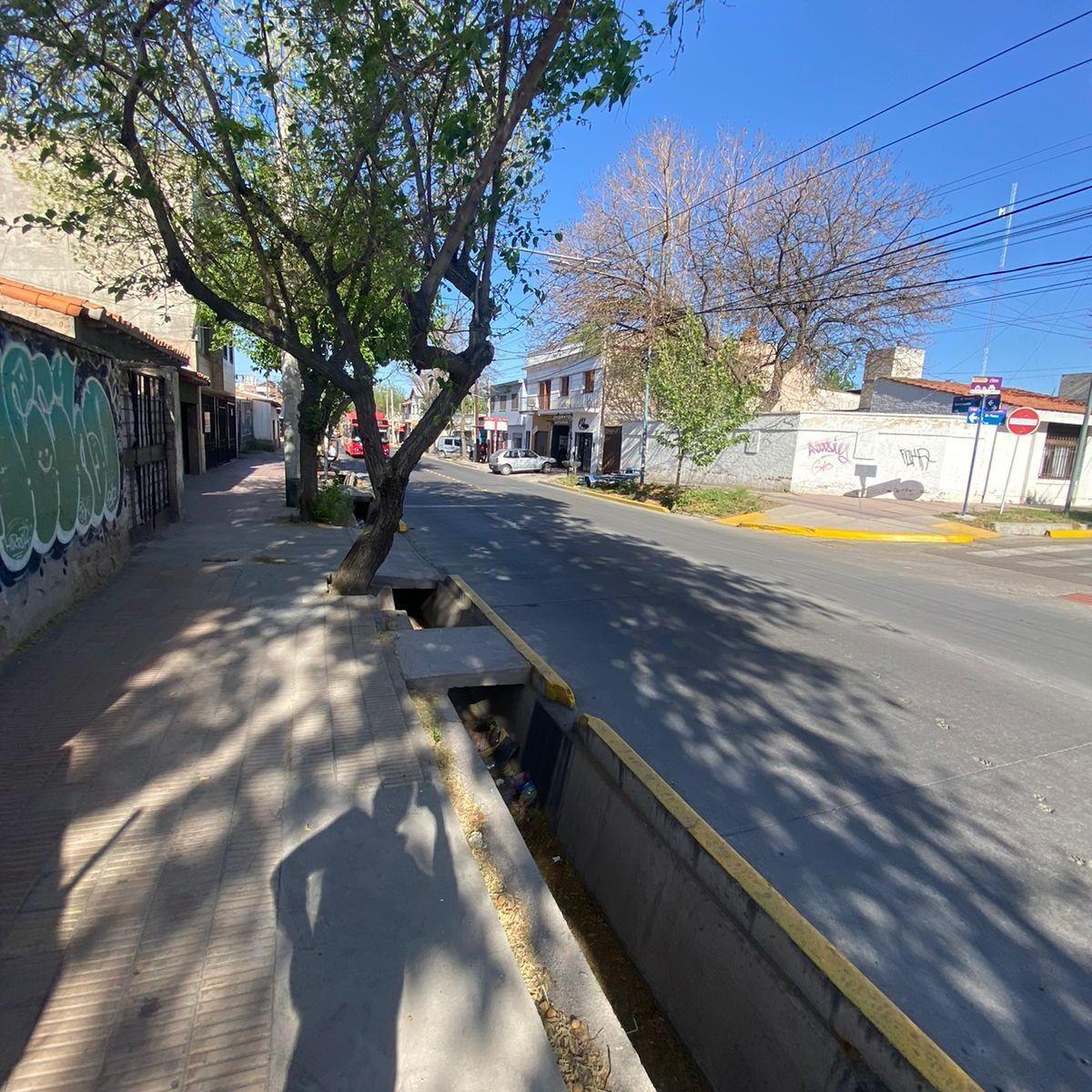 Openhouse Vende Terreno con Ubicación Comercial en Godoy Cruz 5