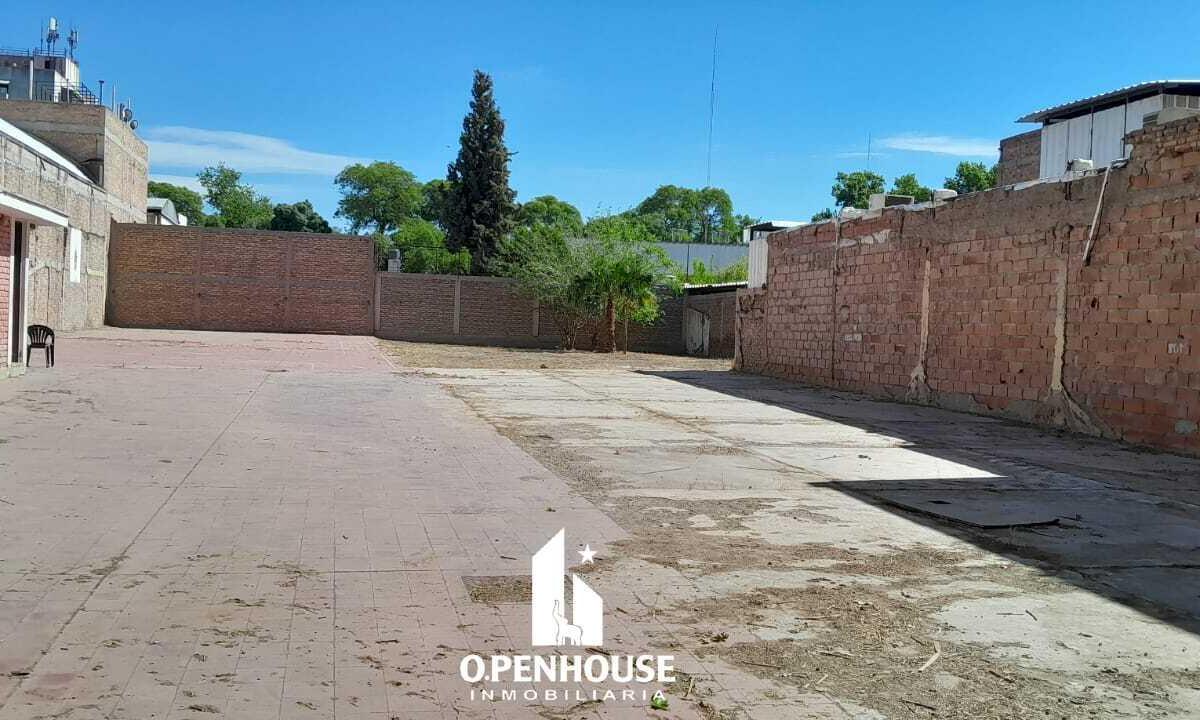 Openhouse Vende Excelente Terreno - Lote Centrico. 4