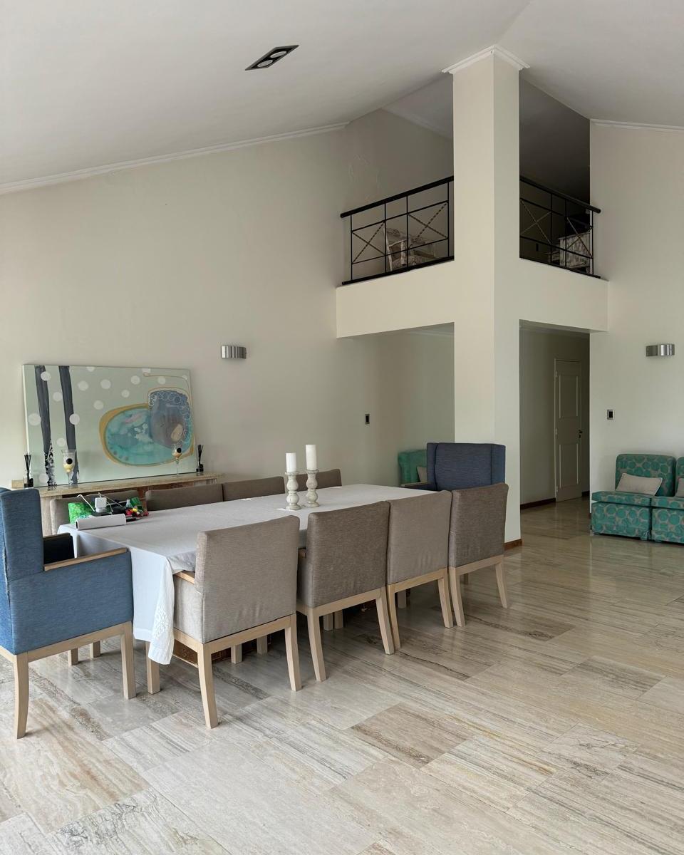 Casa Venta Dalvian Excelente Oportunidad 4 Dorm., 4 Baños, Escritorio 2