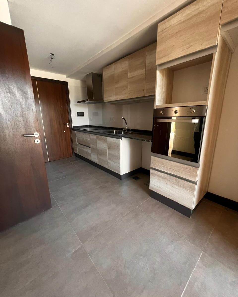 Departamento en Venta en Torres del Marqués, Dos Dorm. 5