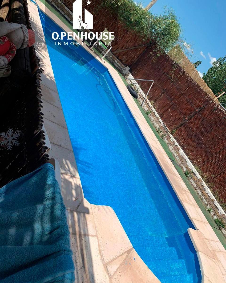 Quincho con Piscina en Venta Guaymallen 4