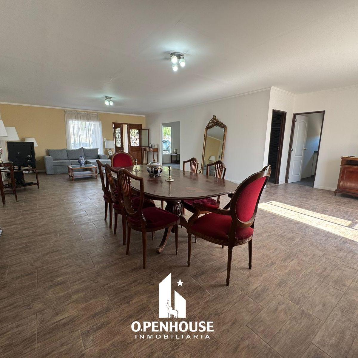 Openhouse Vende Esplendida Casa en Barrio Privado Alto El Challao. 2
