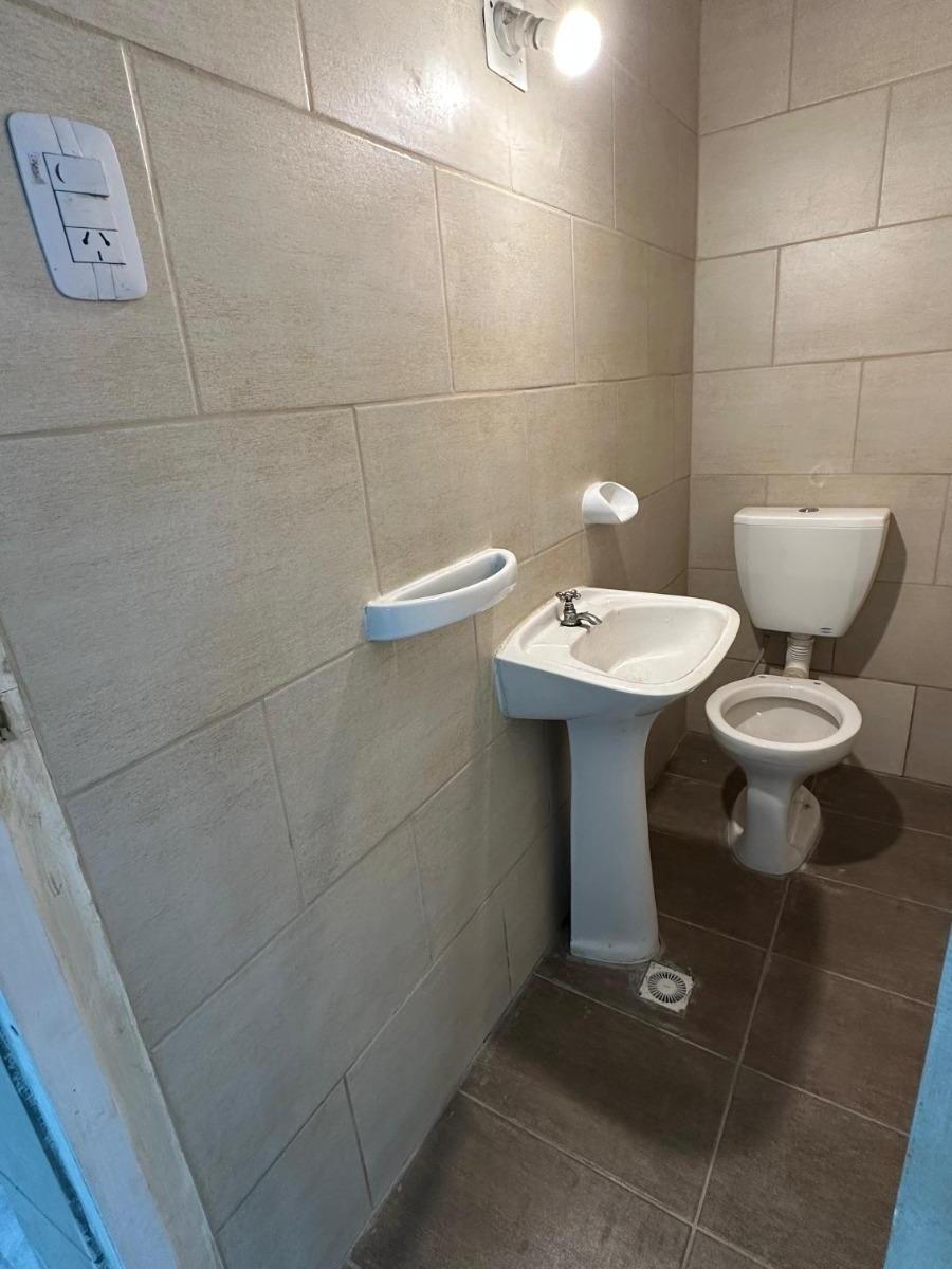 Openhouse Vende Local en Godoy Cruz en Tiburcio Benegas y Joaquin V. Gonzalez 5