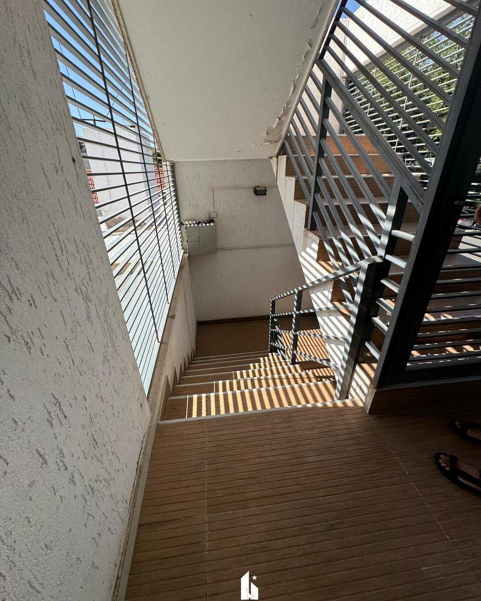 Openhouse Alquila Hermoso Piso Tipo Casa con Sum y Piscina. 4