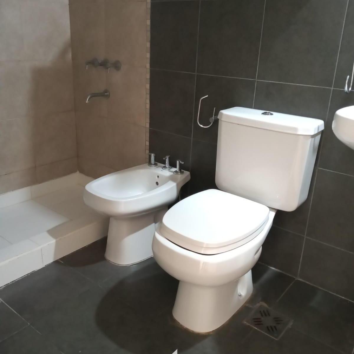 Openhouse Inmobiliaria Vende Hermoso Departamento en Godoy Cruz 4