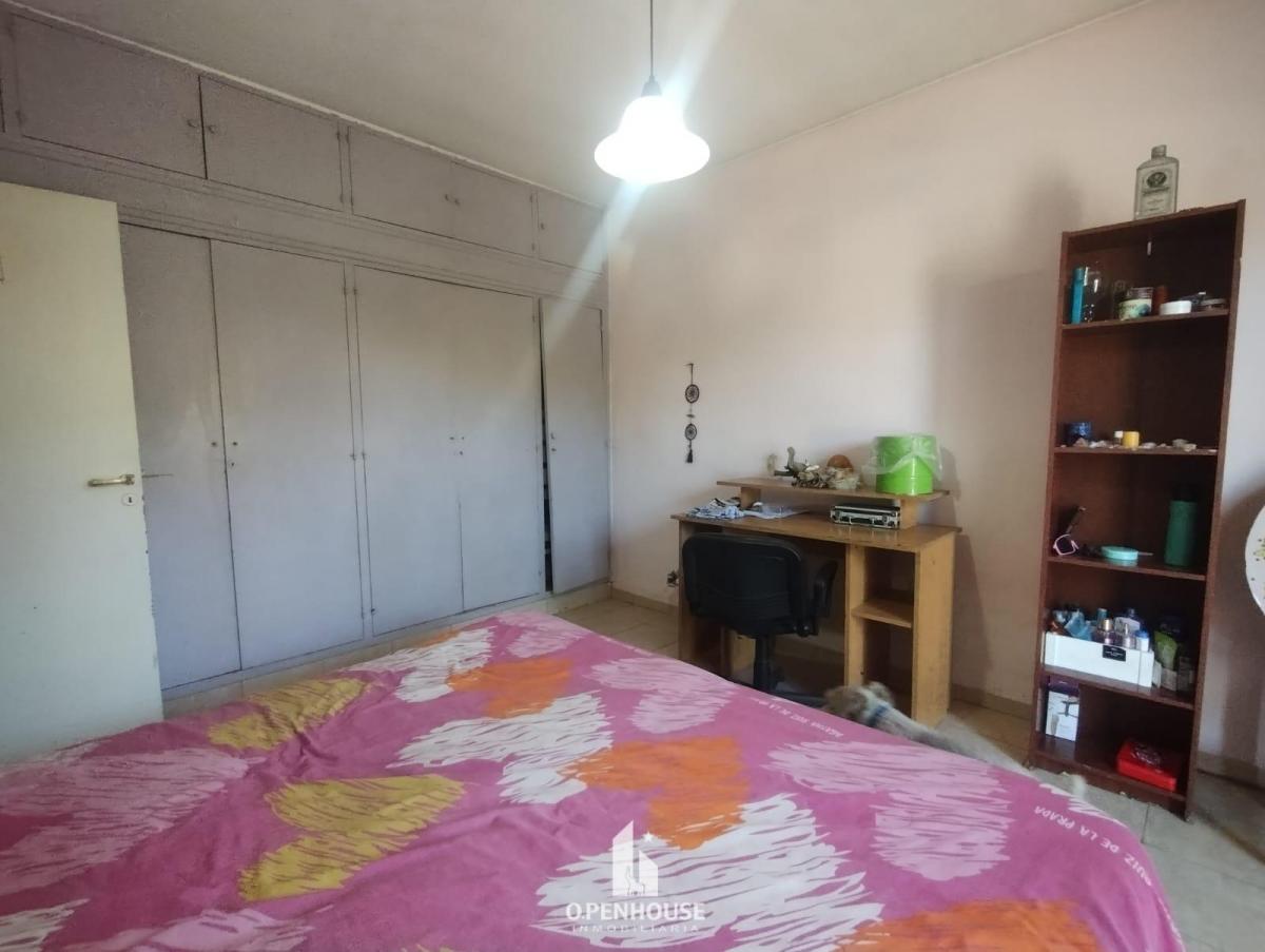 Openhouse Inmobiliaria Vende Excelente Casa en Barrio Parque de Godoy Cruz 1