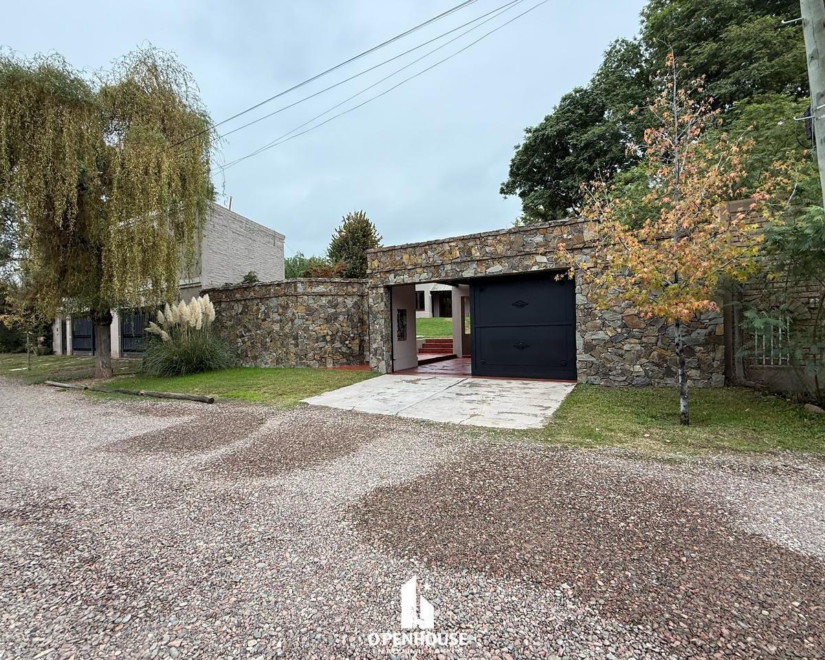 Openhouse Presenta a La Venta Hermosa Casa Desarrollada en Una Planta. 2