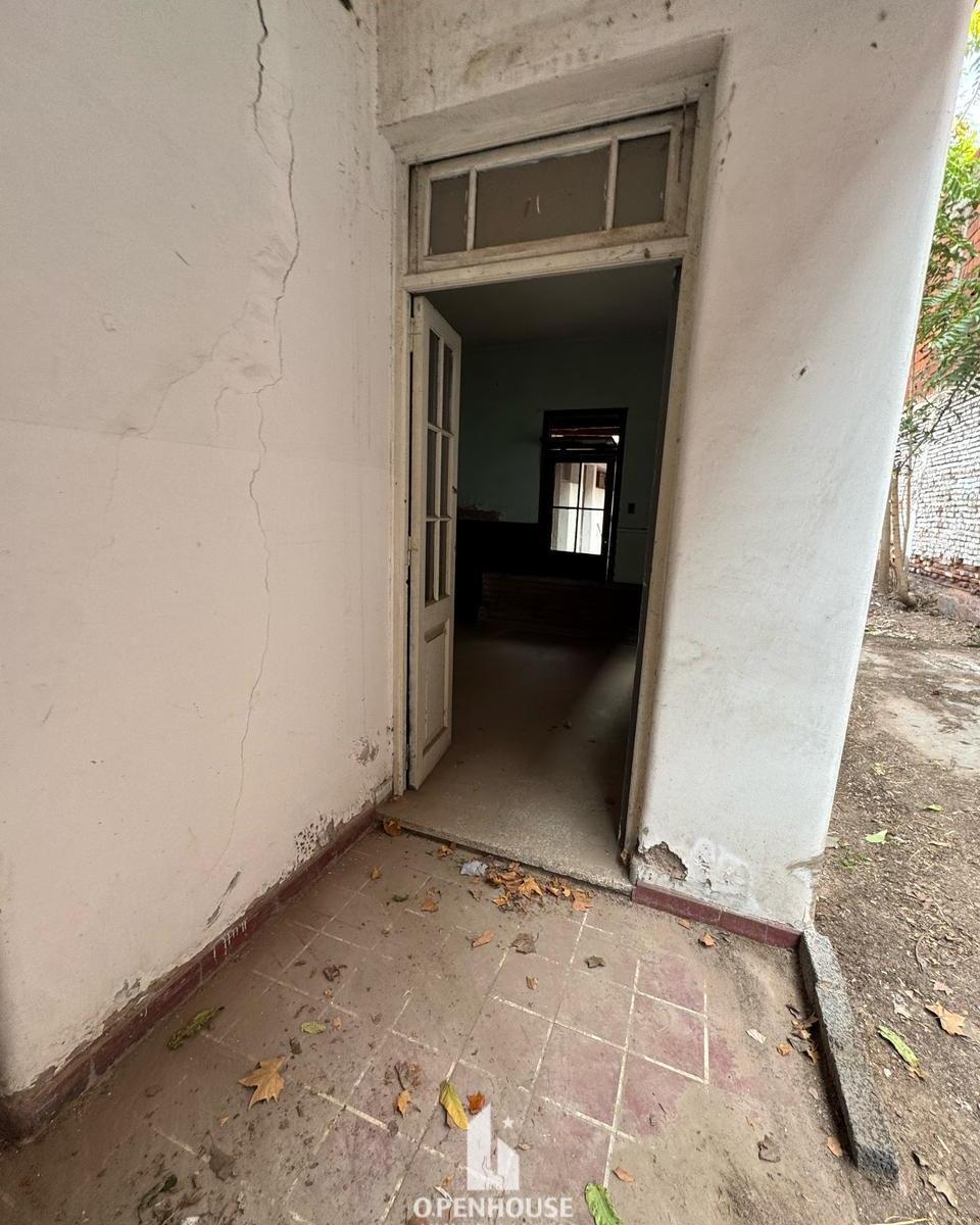 Openhouse Inmobiliaria Vende Casa Antigua en Av San Martín 5