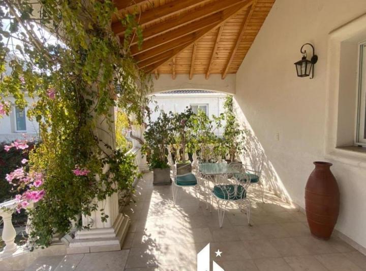OPENHOUSE inmobiliaria vende de categoría en Palmares. 2
