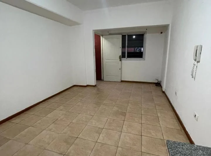 OPENHOUSE vende hermoso departamento en Bombal Sur de Godoy Cruz 3
